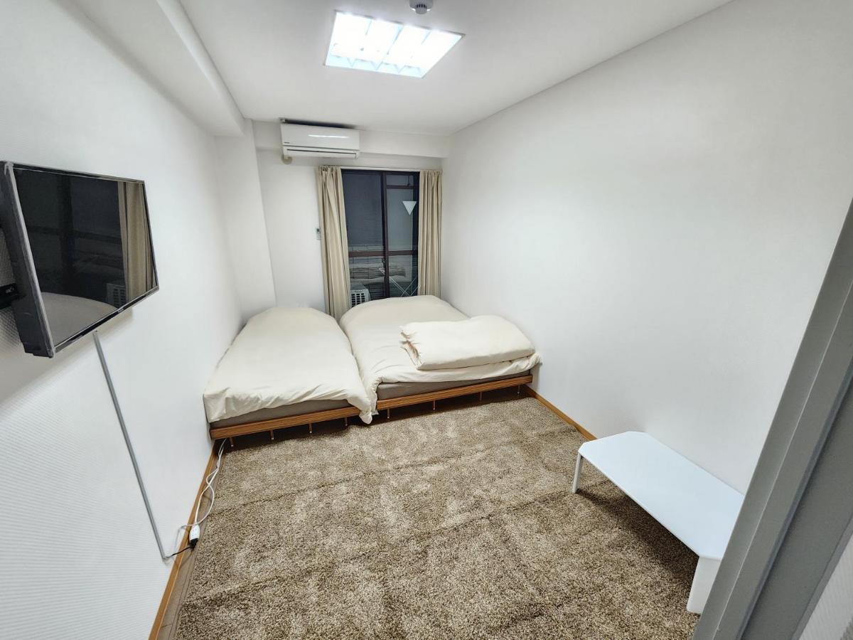 난바역 도보5분 시내중심 Mori Apartment أوساكا المظهر الخارجي الصورة